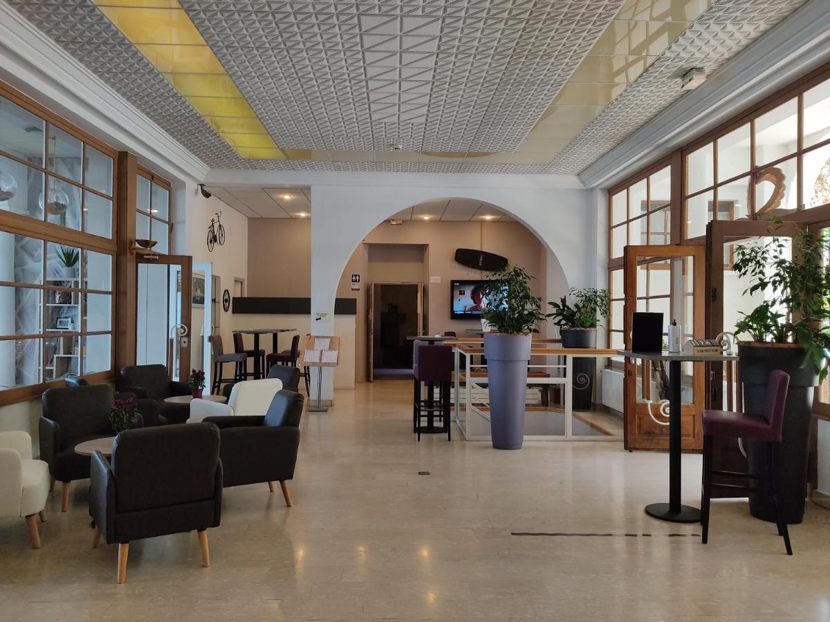 Des Princes Hotel