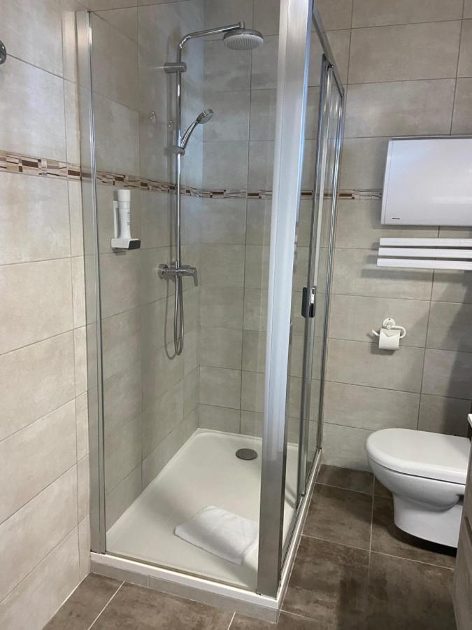 Des Princes Hotel 3*